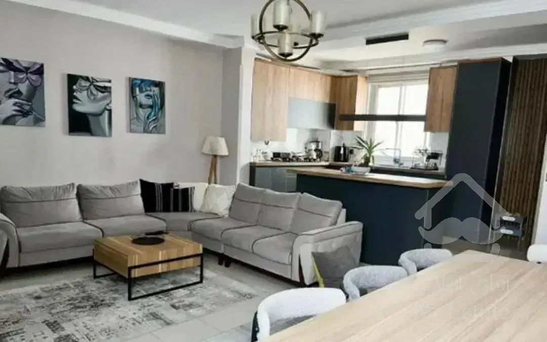 ۶۵ متر فول بازسازی