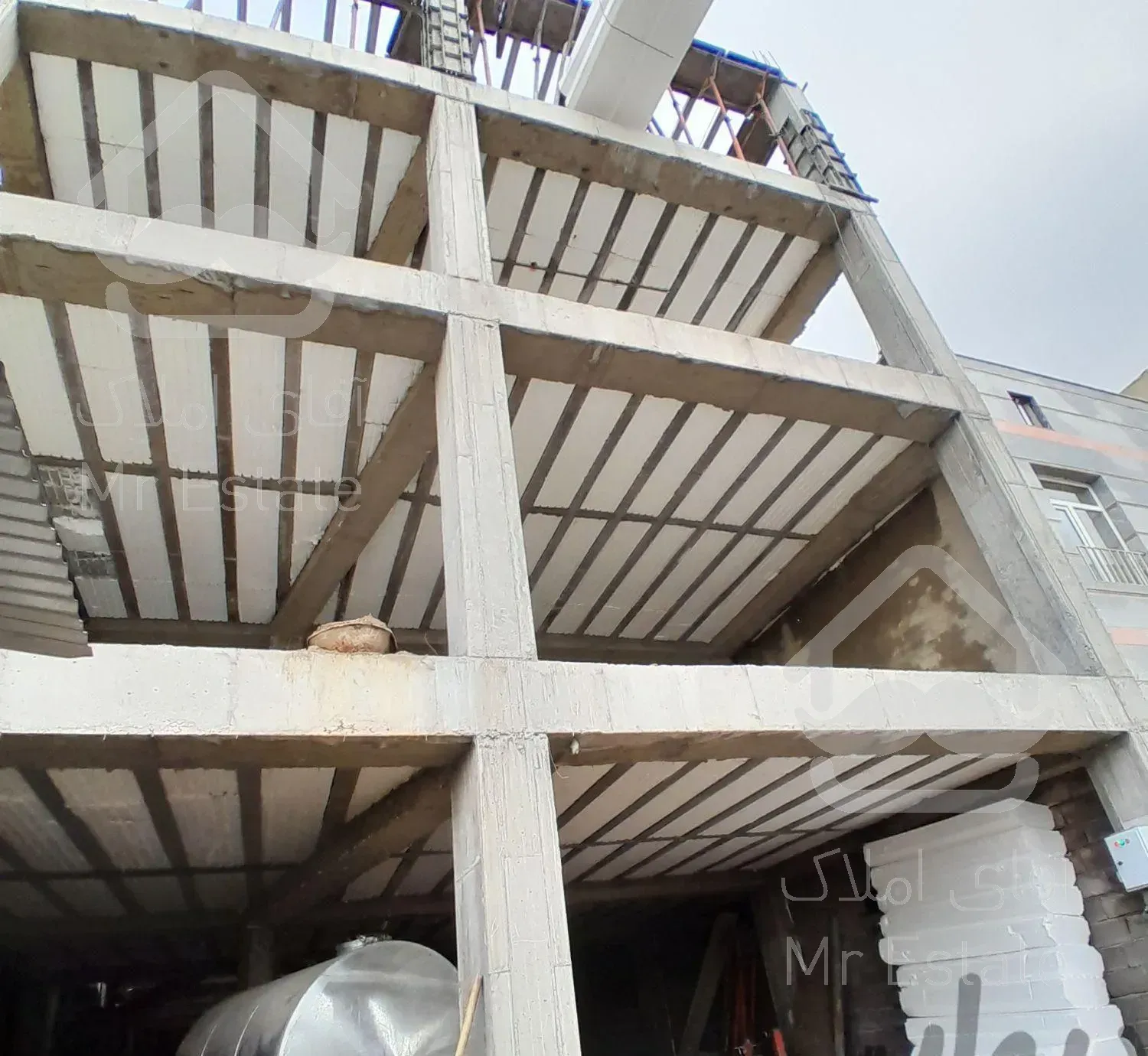 اجرای انواع سقف های اسکلت بتنی