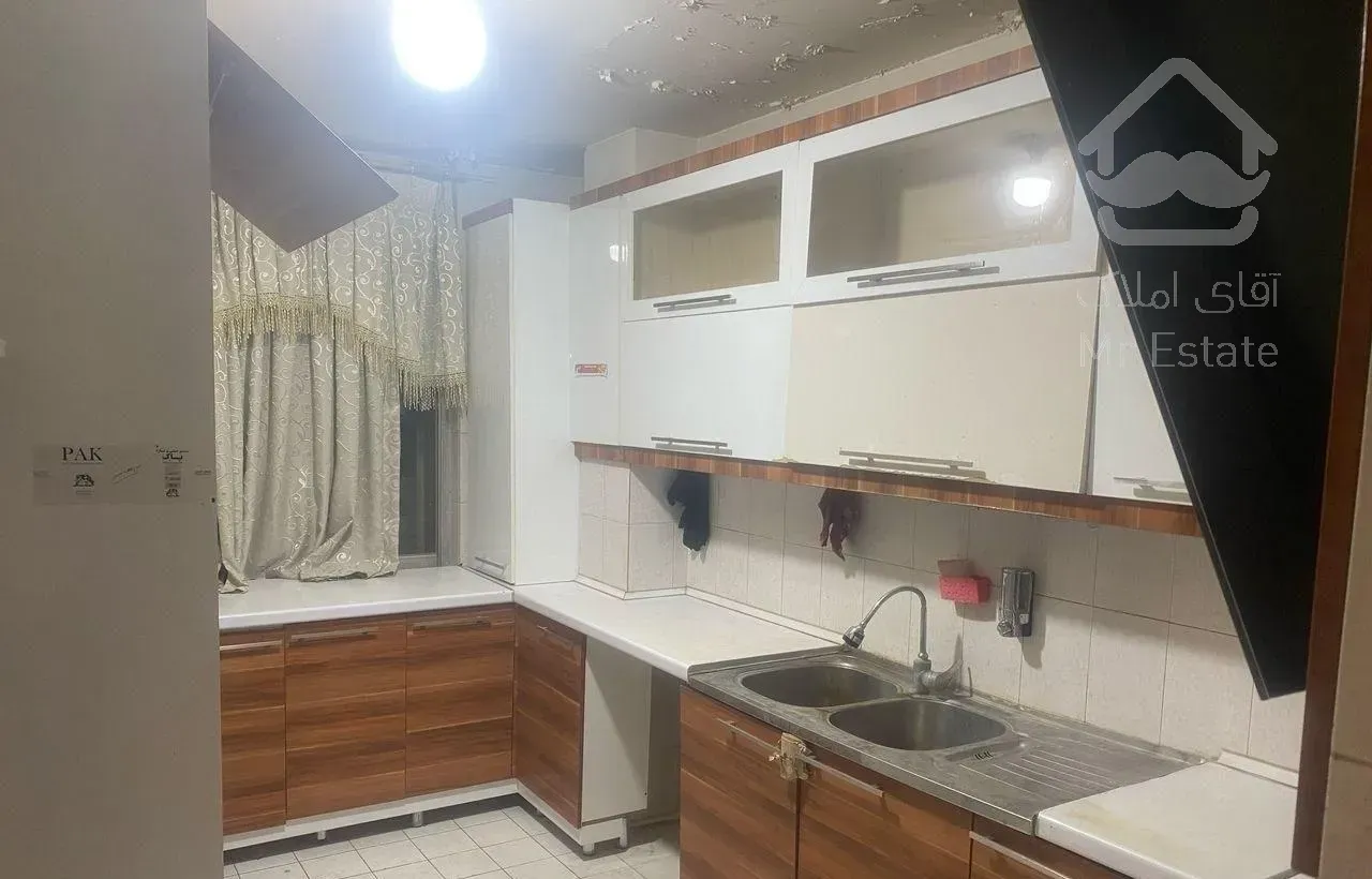 آپارتمان دوخواب نگین / صفائیه