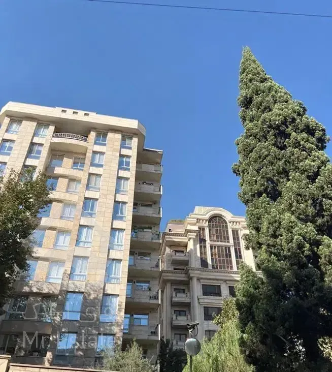 ۳۱۱ متر زیر بنا در ۴ واحد ساختمان لوکس تجریش