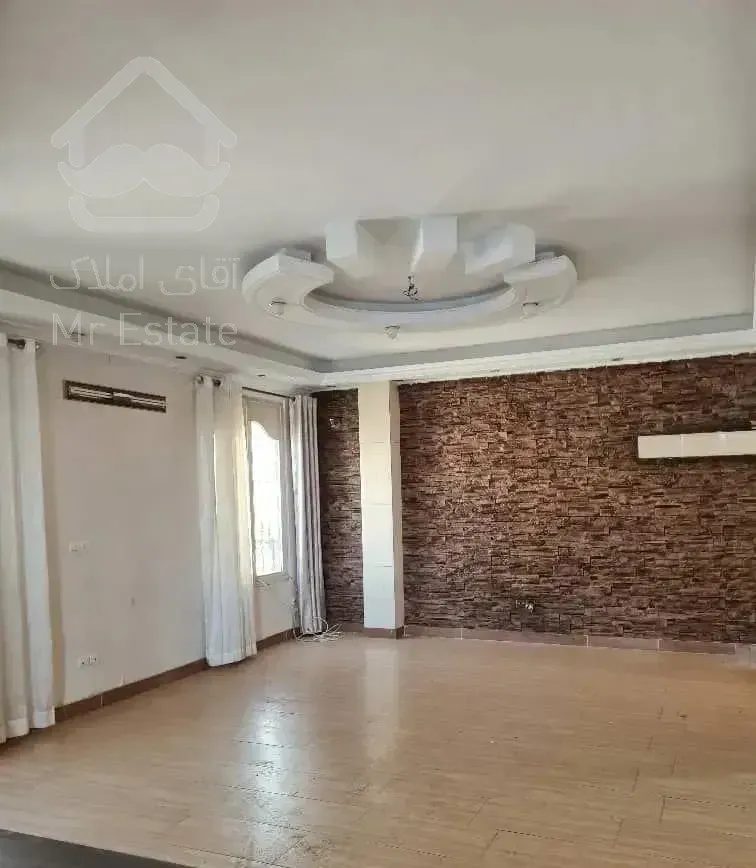 واحد ۶۰متری یک خواب سالن پرده خور