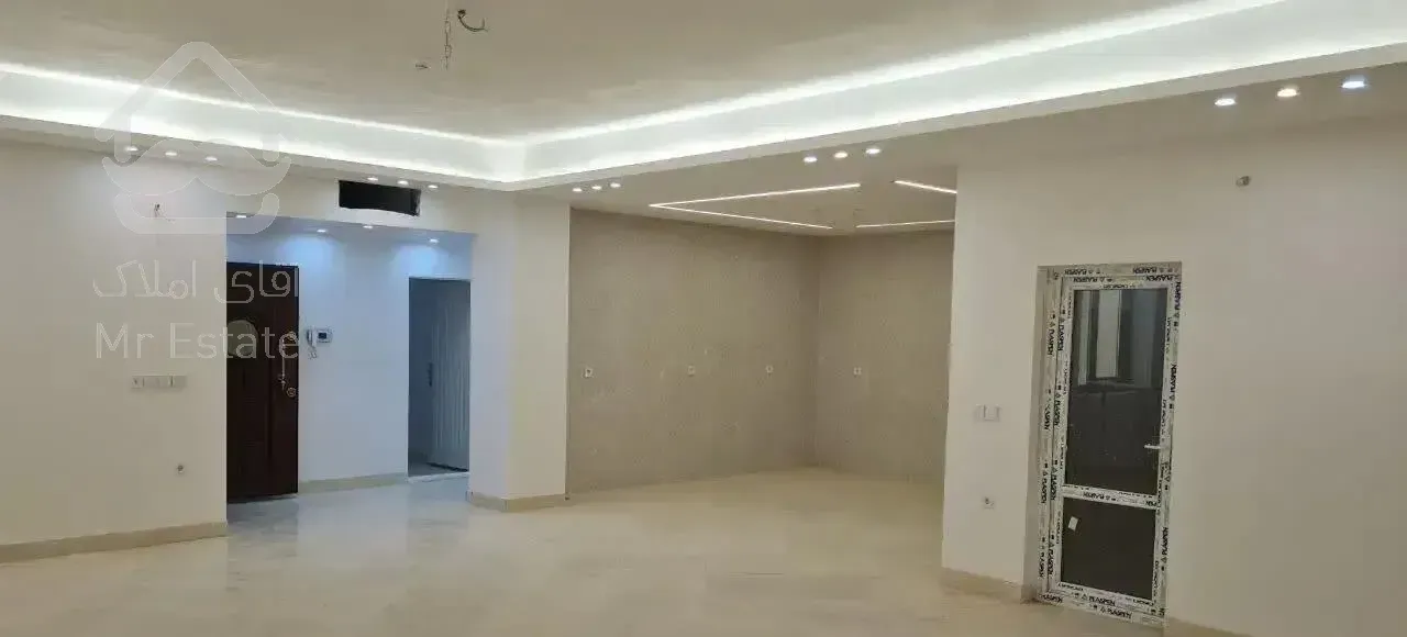 آپارتمان ۱۴۰متری بلوار شمالی