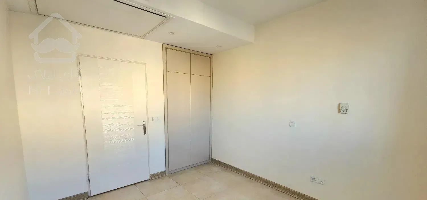 فروش واحد143متری/چیتگر/سند تک برگ/دریاچه/منطقه22