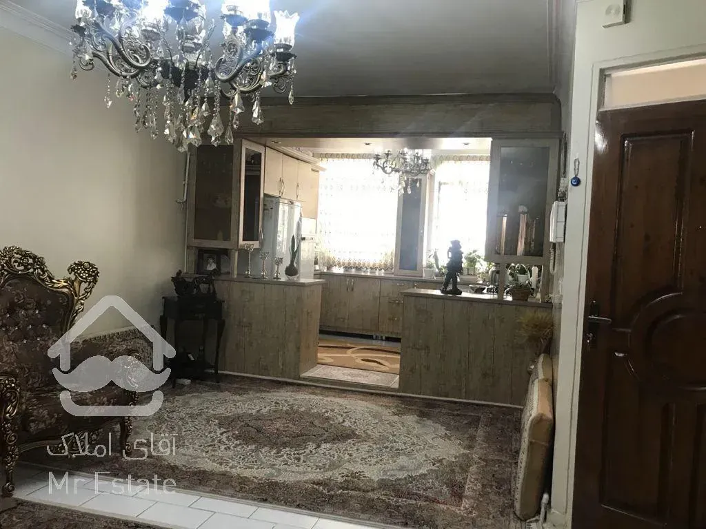 ۷۵متر۲خوابه/۸واحدی طبقه۳ روئیت/بازسازی شده