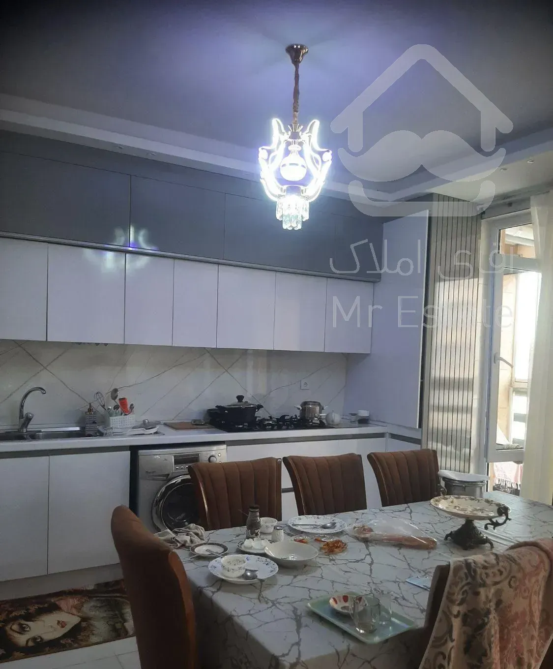 .طبقه ۴با بهارخواب فول ...