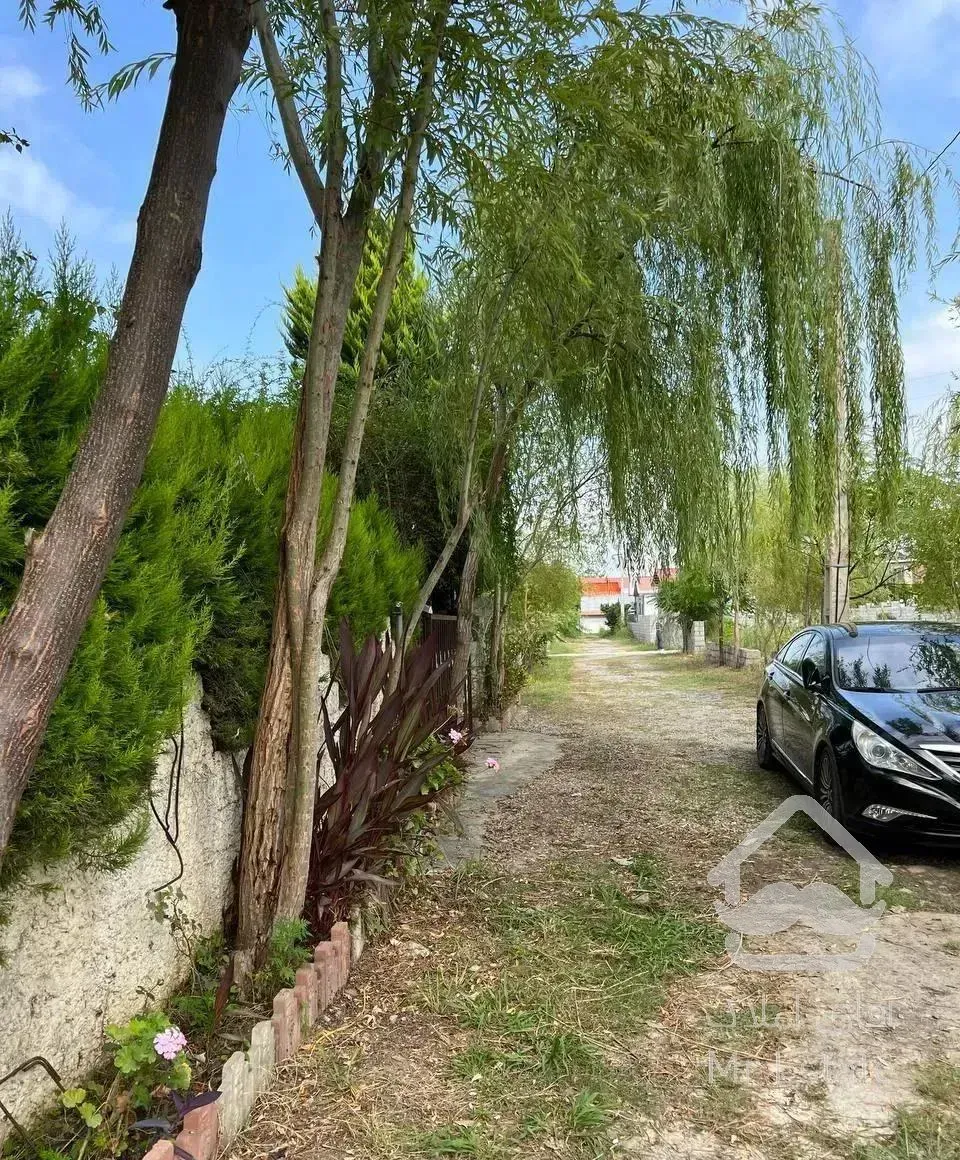 ویلا تریپلکس استخردار/نما مدرن /فاصله تا ساحل کم