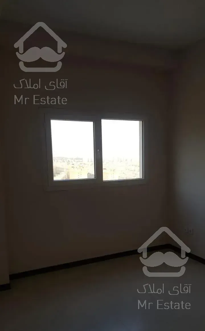 آپارتمان ۱۳۳متر کلیدنخورده ویو کوه آبشاربدون مشرف