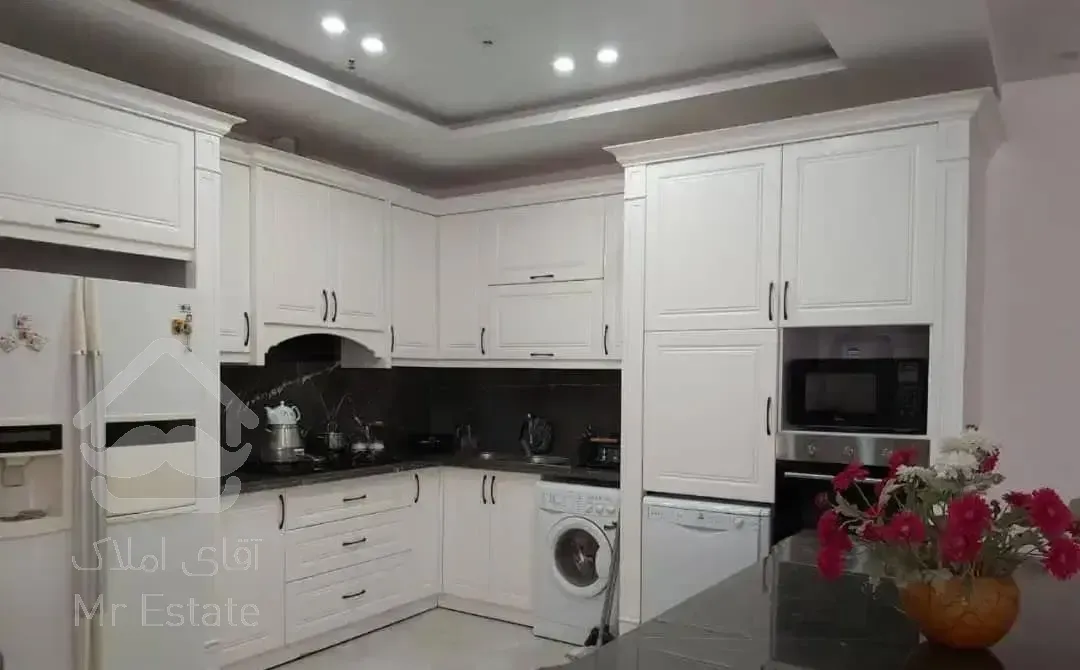 ۱۳۲متر+24متر تراس اختصاصی/دانش اموز/لوکیشن