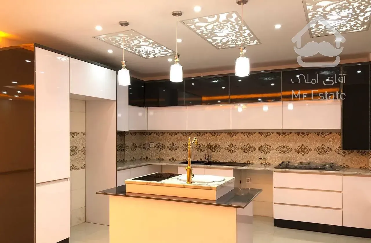 160 متر طبقه 4