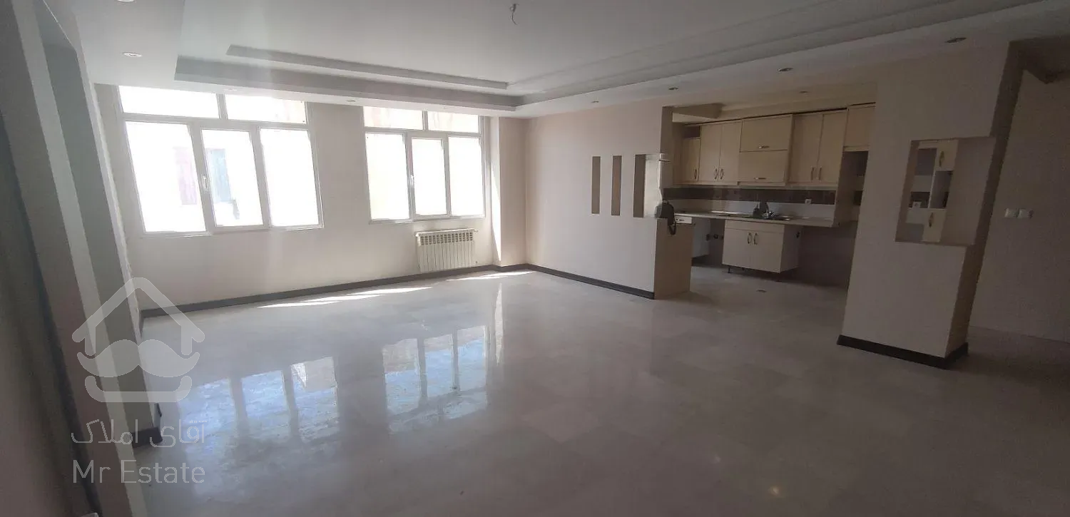 ۱۲۰ متر فردوس غرب / خوش نقشه / دو پارکینگ