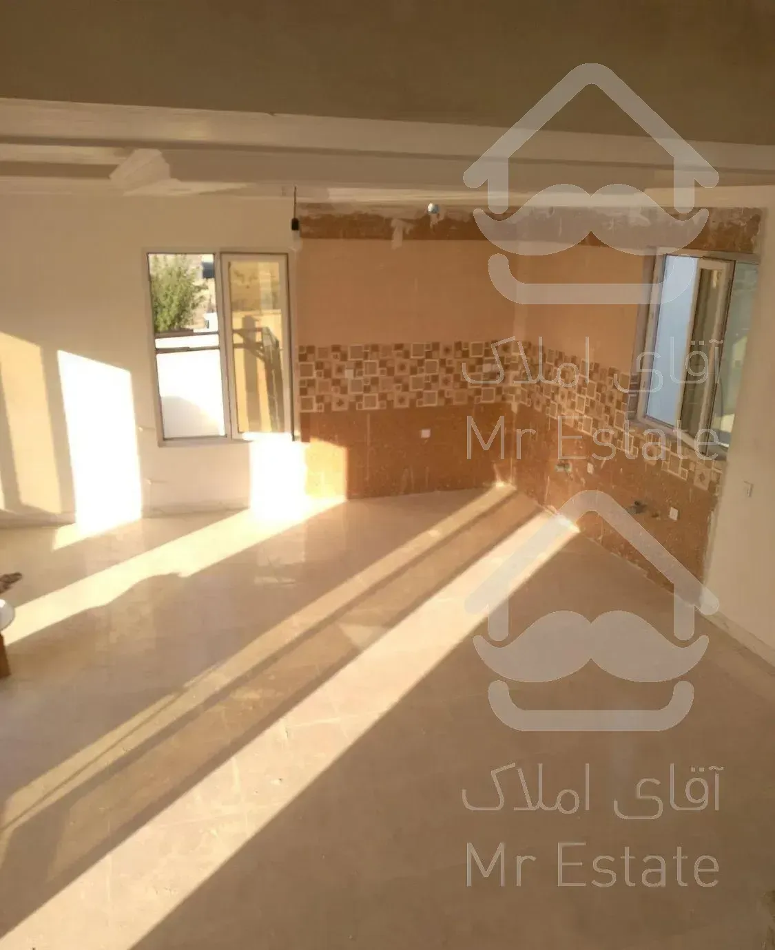 ۳۰۰مترباغچه ۱۴۰متربنادماوندفازسه آبسرد