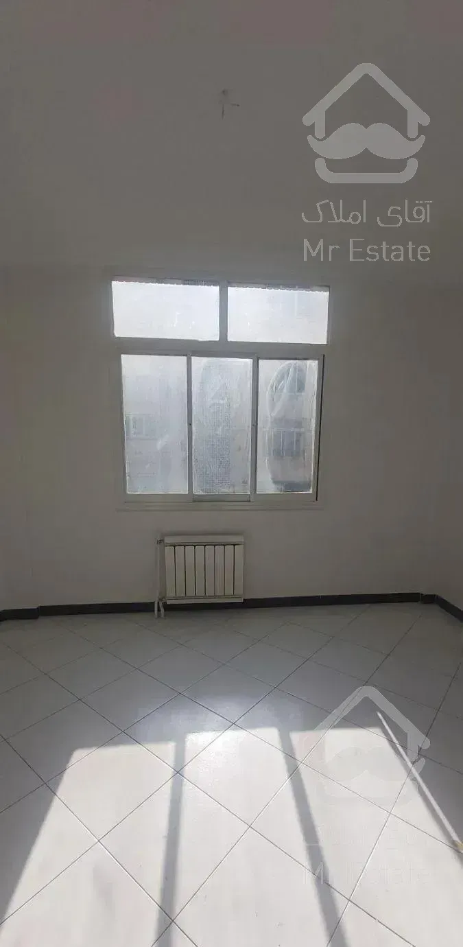 ۸۸ متر طبقه اول با پارکینگ انباری سنایی