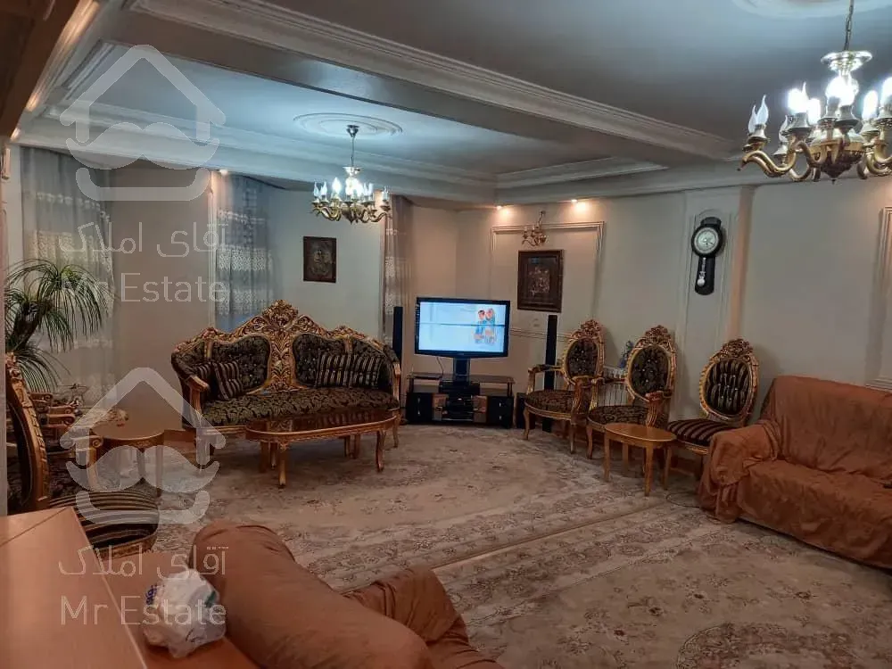 ۱۳۷متری ۳خواب واقع در شهرک گلستان غربی