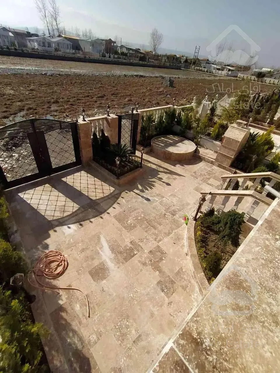فروش ویلا ۲۳۰متری