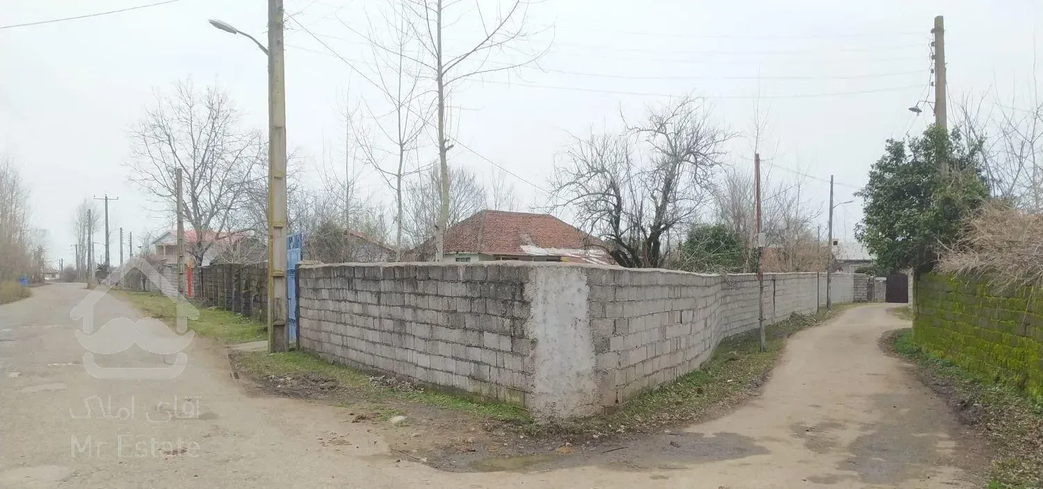 2400متر خانه باغ دو بر دورش محصور