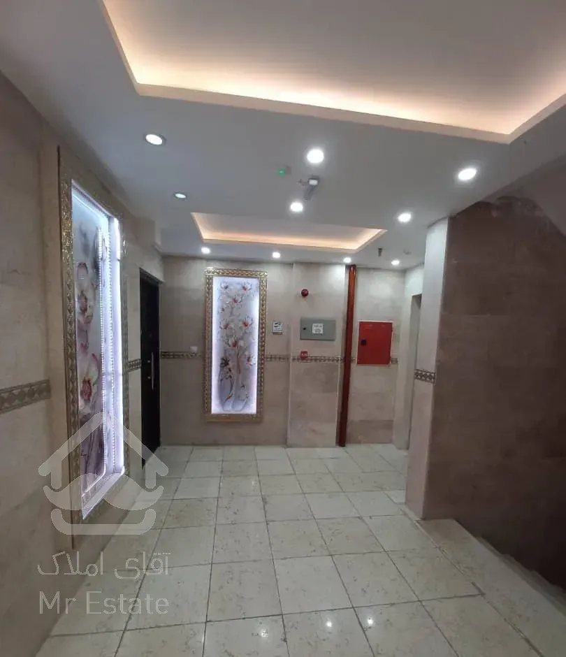 آپارتمان۱۵۵متر نوساز فوق‌ل‌کس شیخ‌تپه(۳نبش)