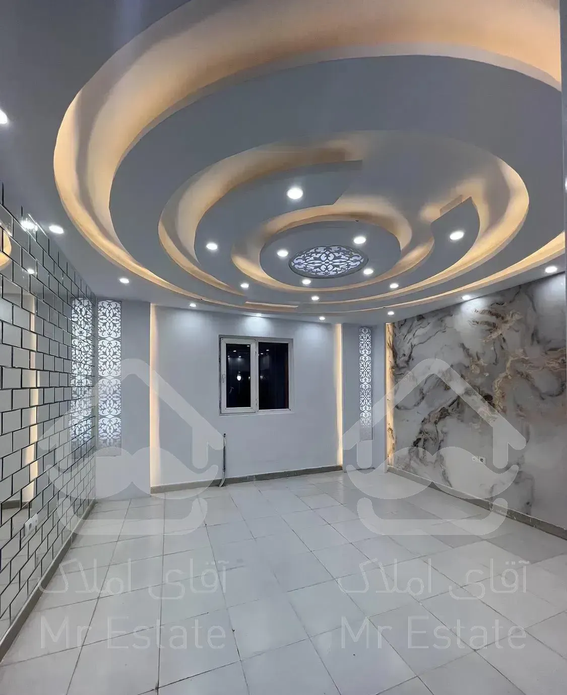 آپارتمان ۸۵ متری  حیاط دار پرند