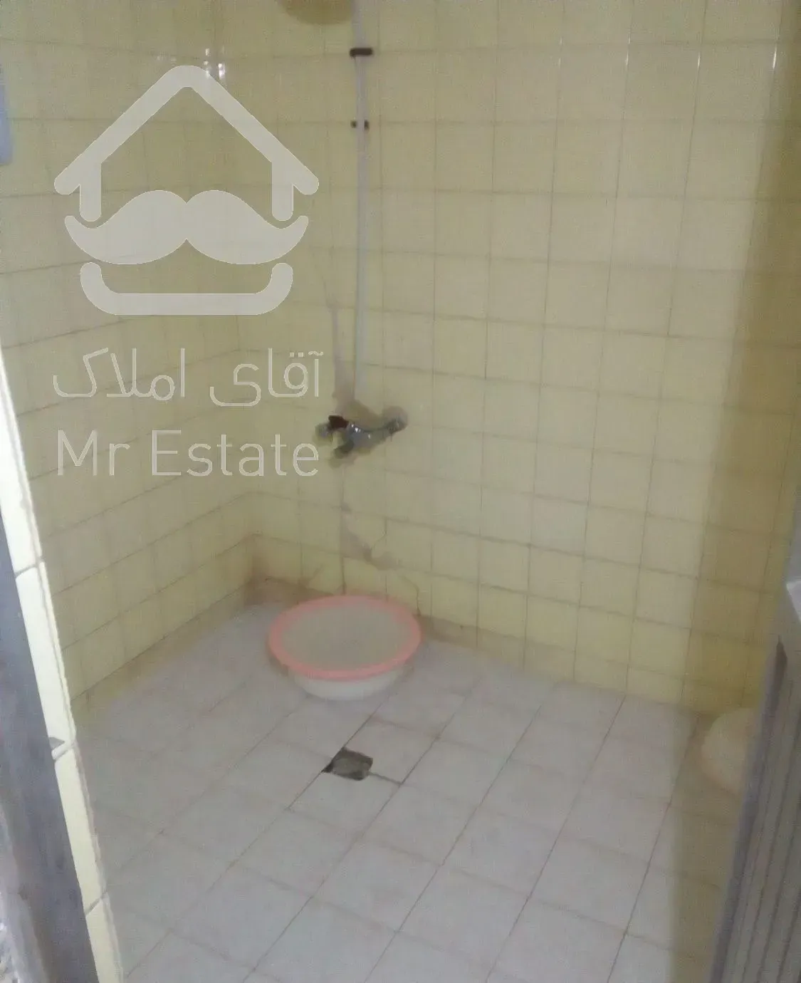 مرکز شهر100متر