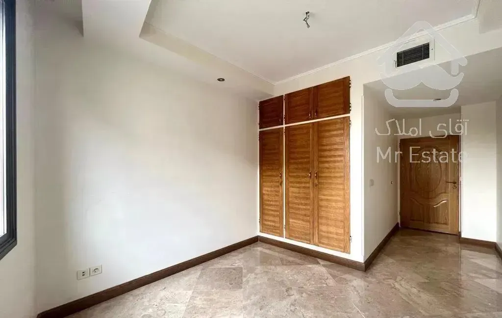 147متر،3خوابه،ساقدوش