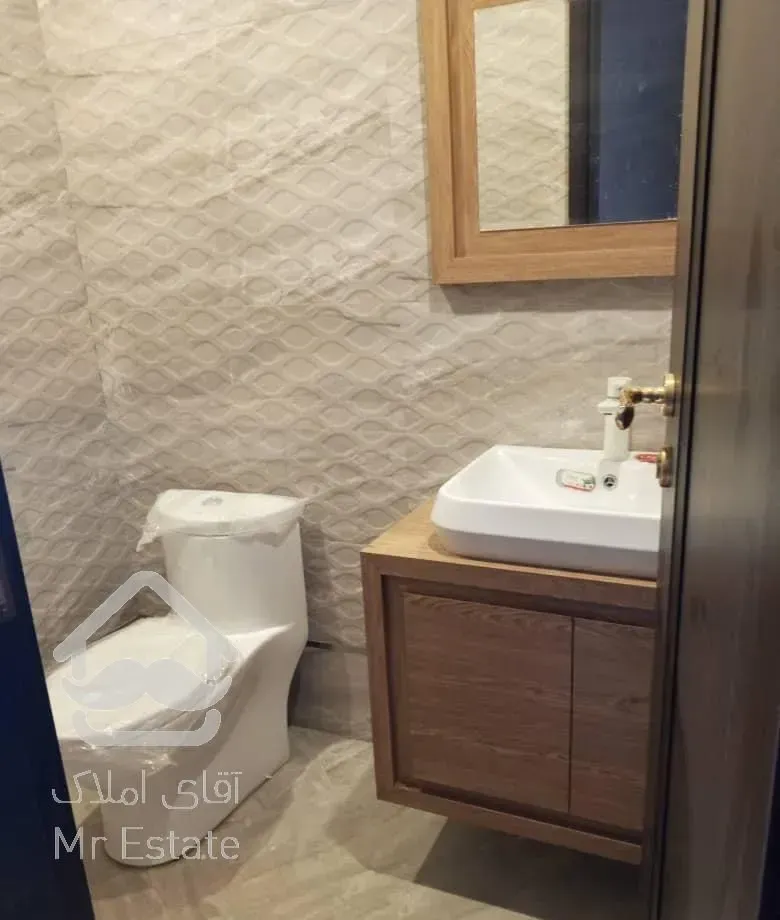 دربند ۱۴۰ متر آپارتمان ۳ خواب نور ویو