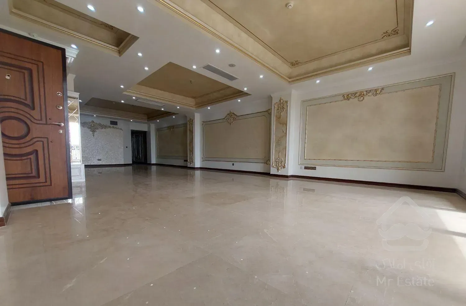 ۱۹۳ متری شاهین نوساز کلید نخورده