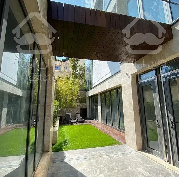 نیاوران، ۲۴۰ متر مدرن زیر قیمت