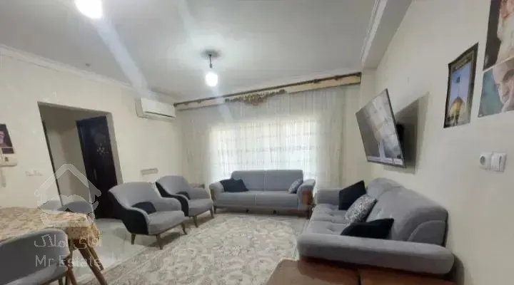رهن و اجاره واحد ۸۰ متری گلستان
