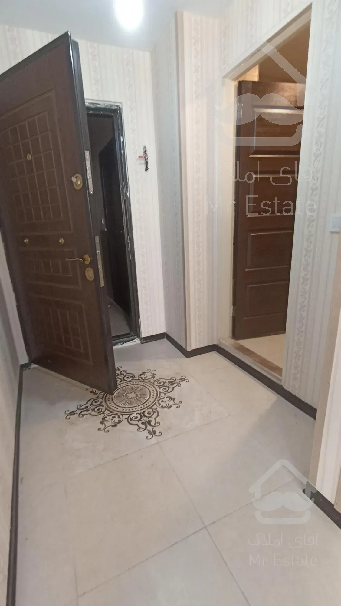 ۱۰۰ متر ۲خوابه کلید نخورده( دریاچه چیتگر))