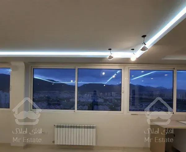 ۱۳۳ متر برج نوساز چیتگر دریاچه