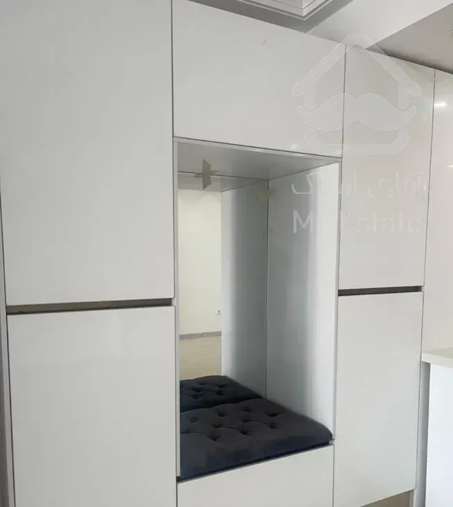 آپارتمان۱۰۸متری۲خوابه*نوساز بلوارآزادگان*