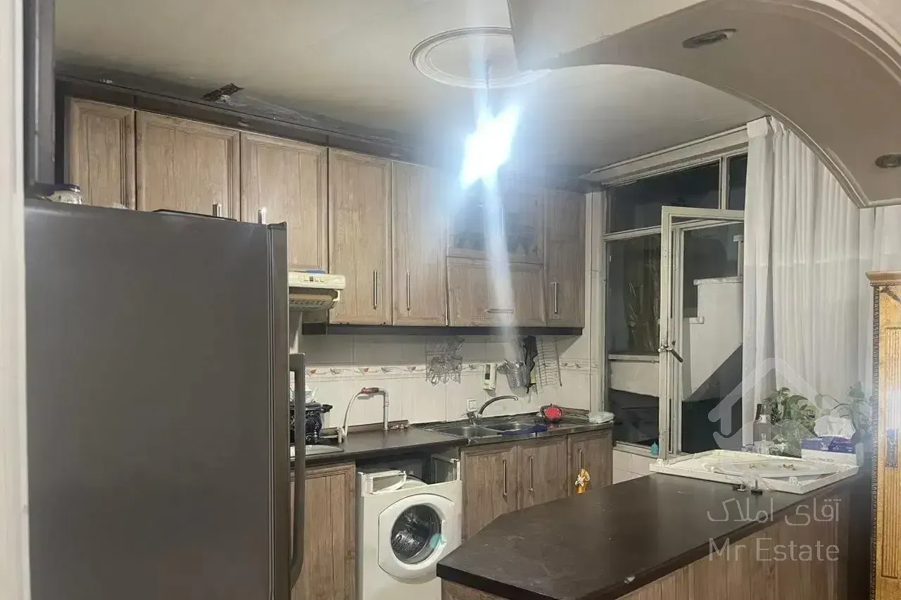 اجاره آپارتمان ۹۰ متری ۲ خوابه طبقه ۲ در فرحزاد