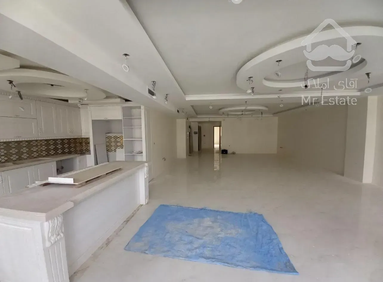 فروش۳۲۱متربنادر۳طبقه/فروش‌یامعاوضه با کلنگی/دهکده المپیک/منطقه۲۲