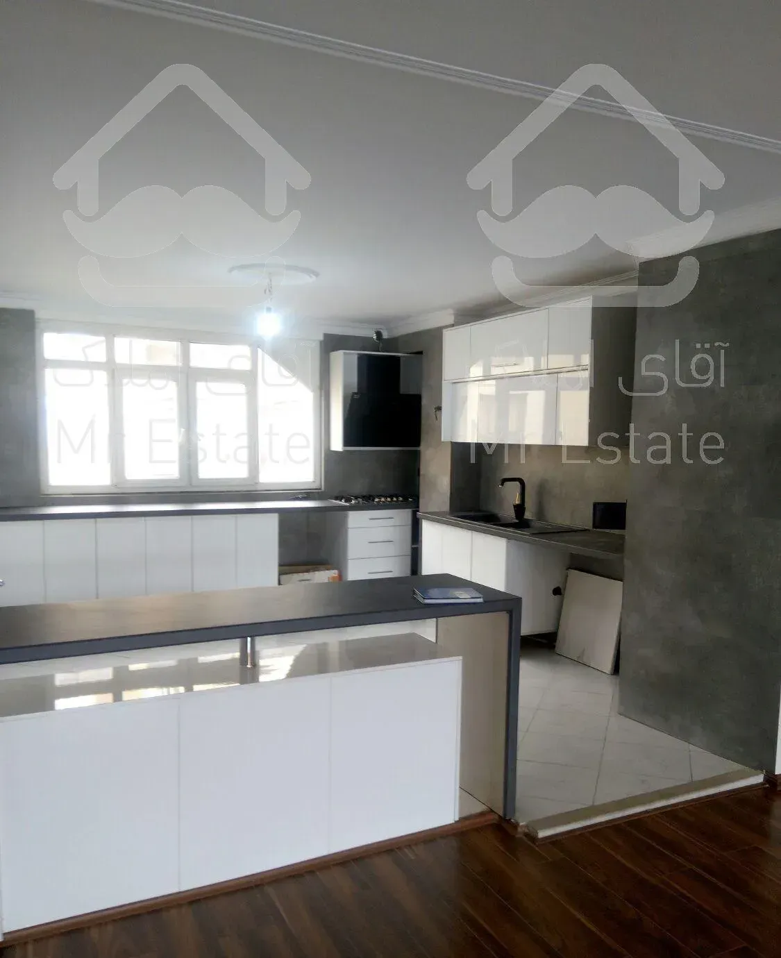 180متر/آپارتمان/ سعادت آباد/ تک واحد