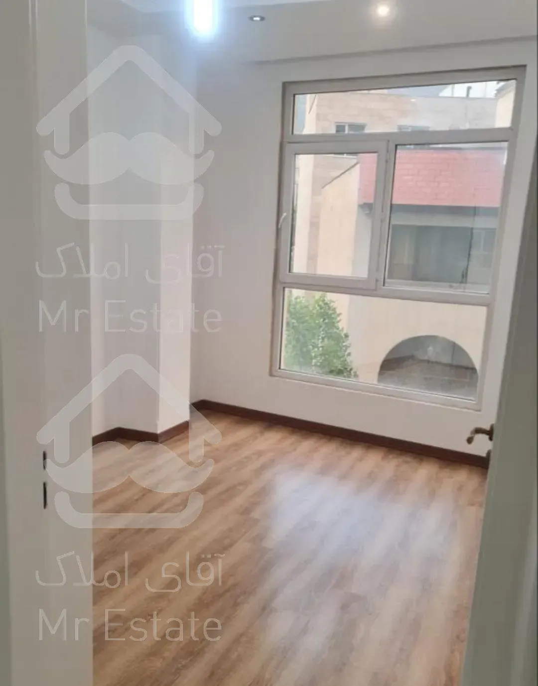 ۱۳۵ متر ۳خواب مستر،فول،شمال اندرزگو ،سیاوش