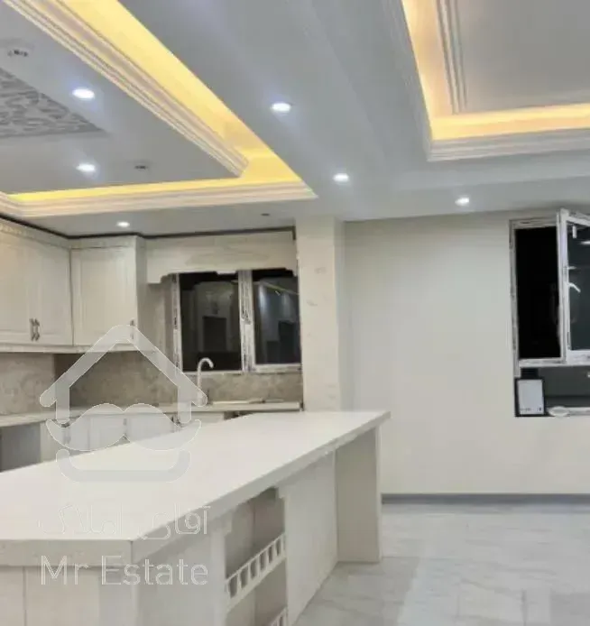 188متر فول تکواحد 2 پارکینگ 2 ساله (چند قدمی پارک)