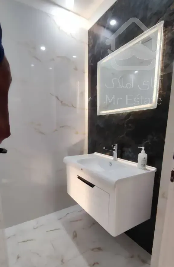 آجودانیه ۲۴۰متر ۴خ فول ارزنده