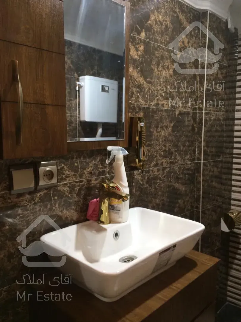 ۱۰۰متر آپارتمان تم واحدی وفااذر جنوبی زیر قیمت