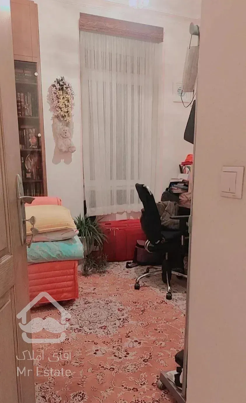 آپارتمان ۸۱ متری دو خوابه  شیک