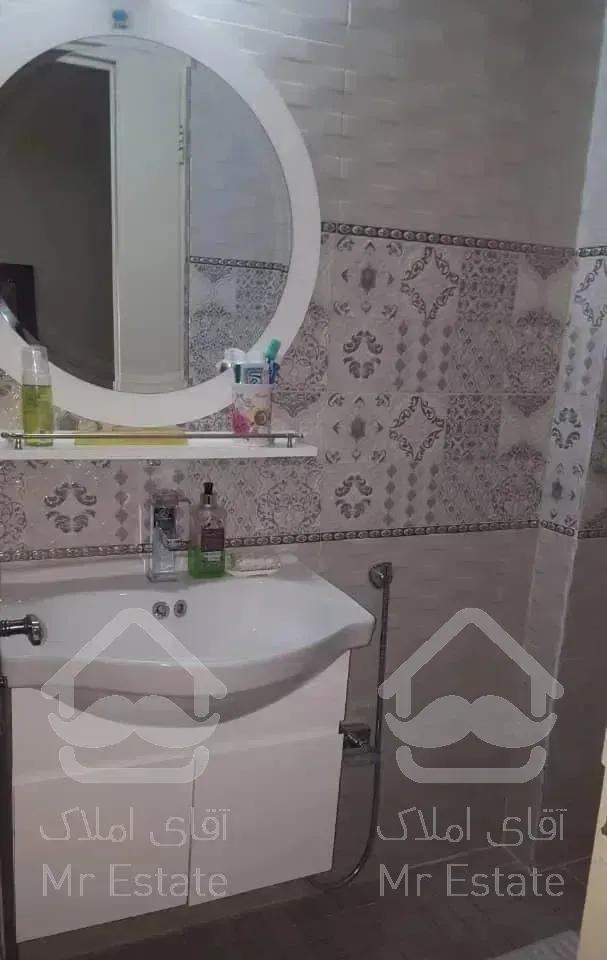 ۷۸ متر ۲ خواب / سند تک برگ