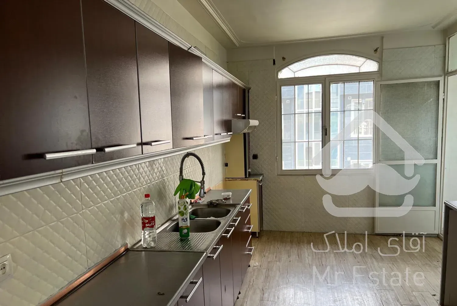 آپارتمان ۱۳۰ متر، سعادت آباد، قابل تبدیل،