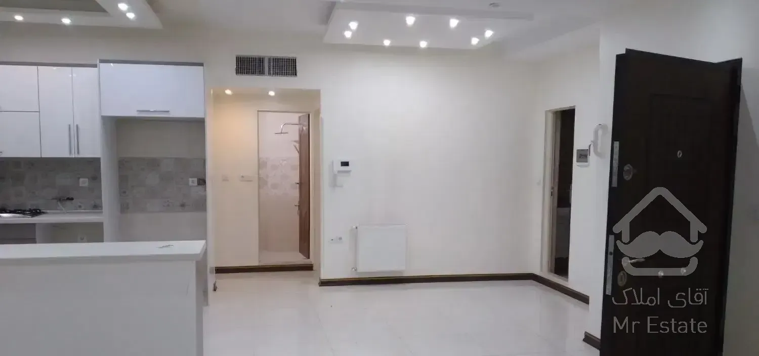 اپارتمان ۱۰۰ متر تک واحدی با پارکینگ