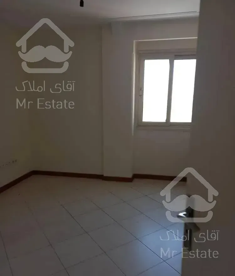 ۱۲۵ متر ۳ خواب طبقه آخر برج آبشاردریاچه خلیج فارس