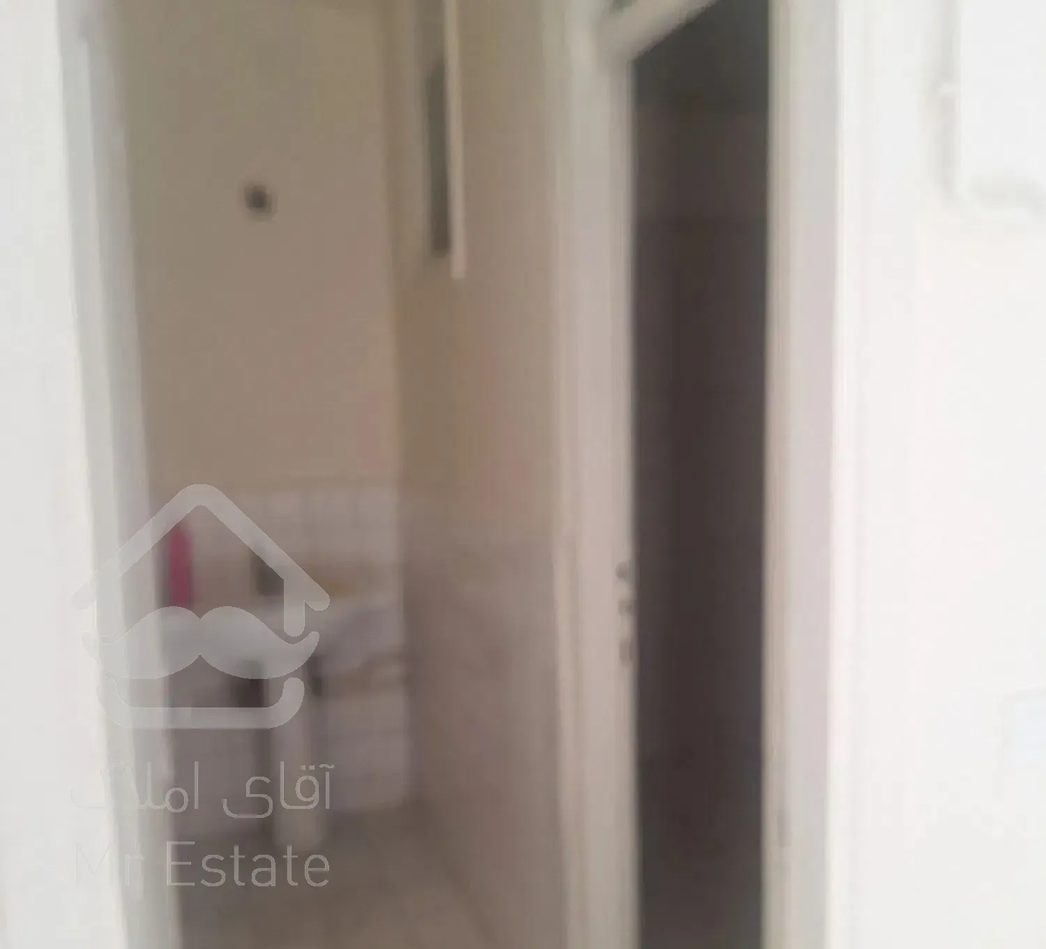 آپارتمان ۱۷۵ متری ۳ خوابه طبقه ۱