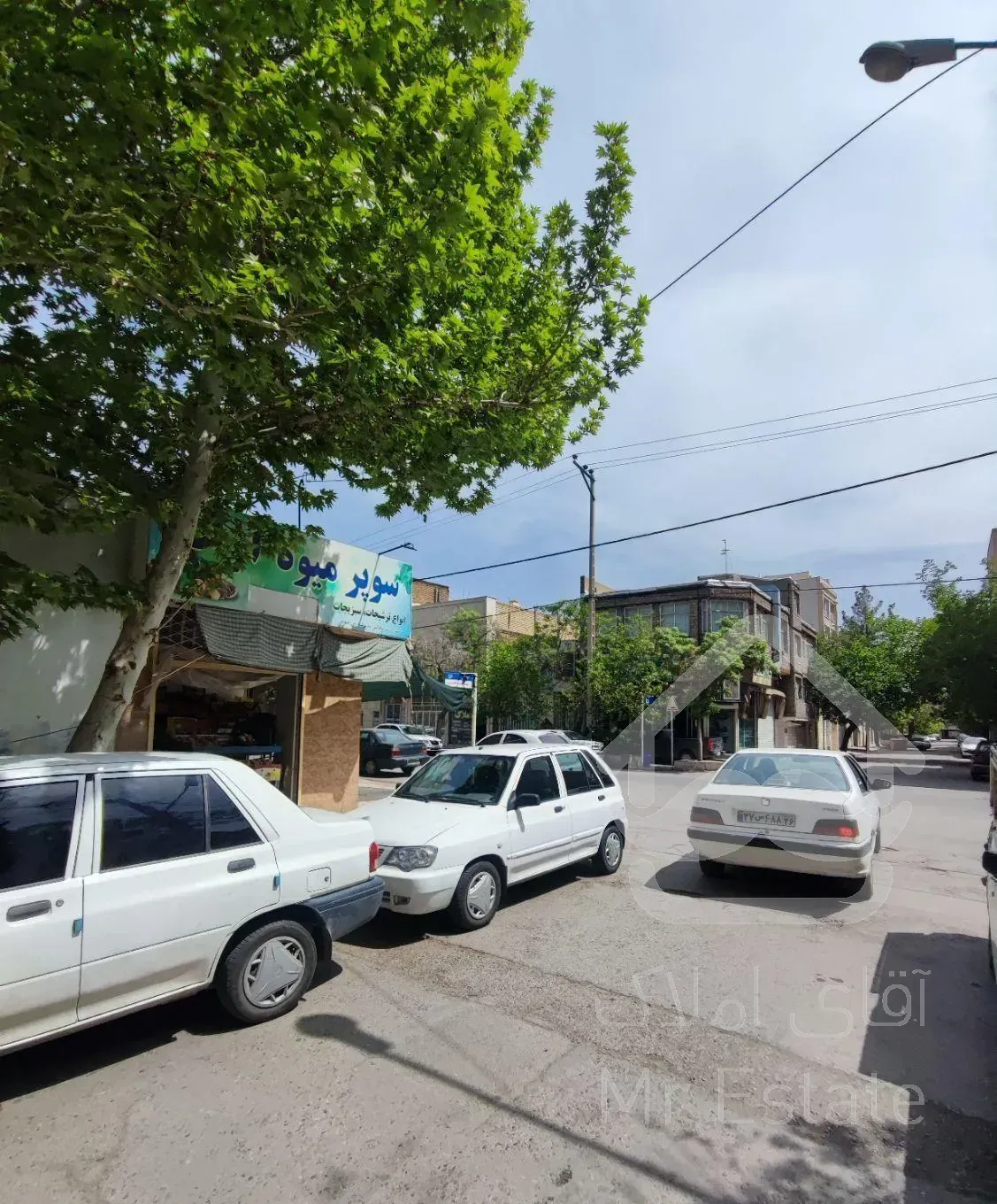 سه راه کاشانی کوچه۲۰متری نزدیک حرم