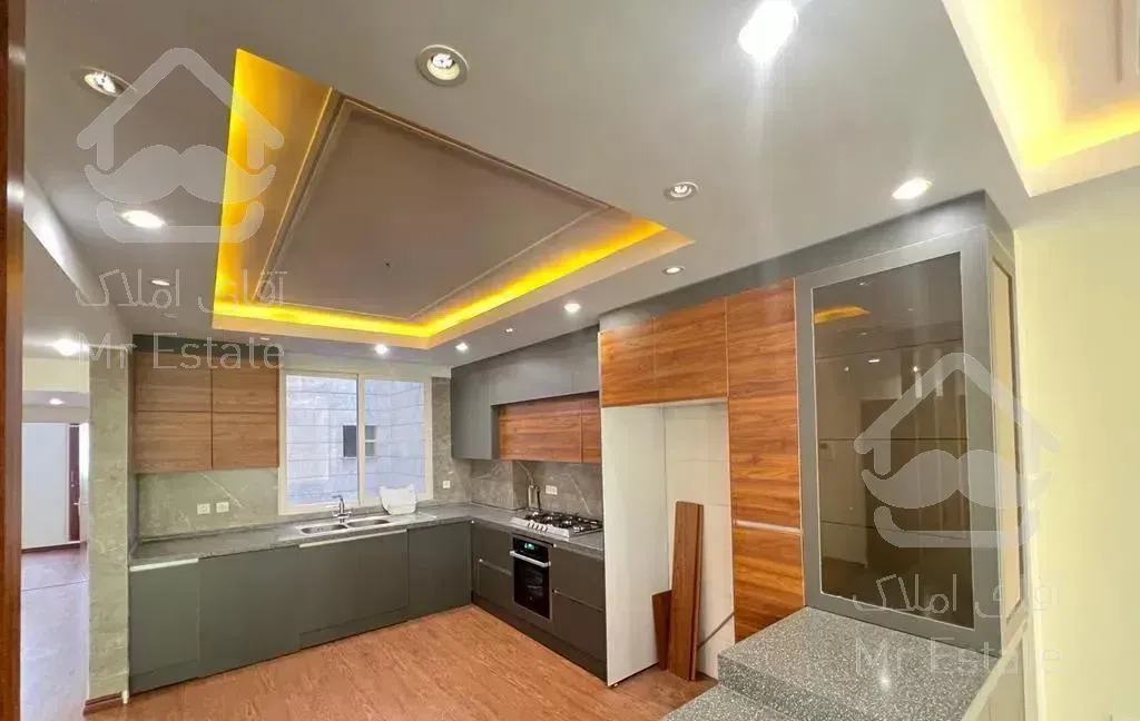 155متر/فول دیزاین بازسازی شده/ آلاله شرقی