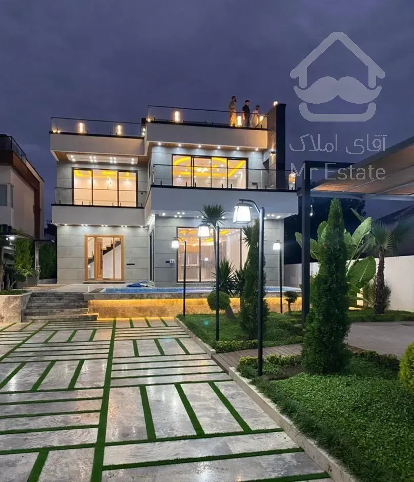 فروش ویلا 600 متری مدرن استخردار/ ویو ابدی