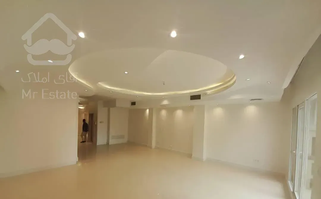 آپارتمان ۱۳۵ متری ۳ خوابه تک واحدی