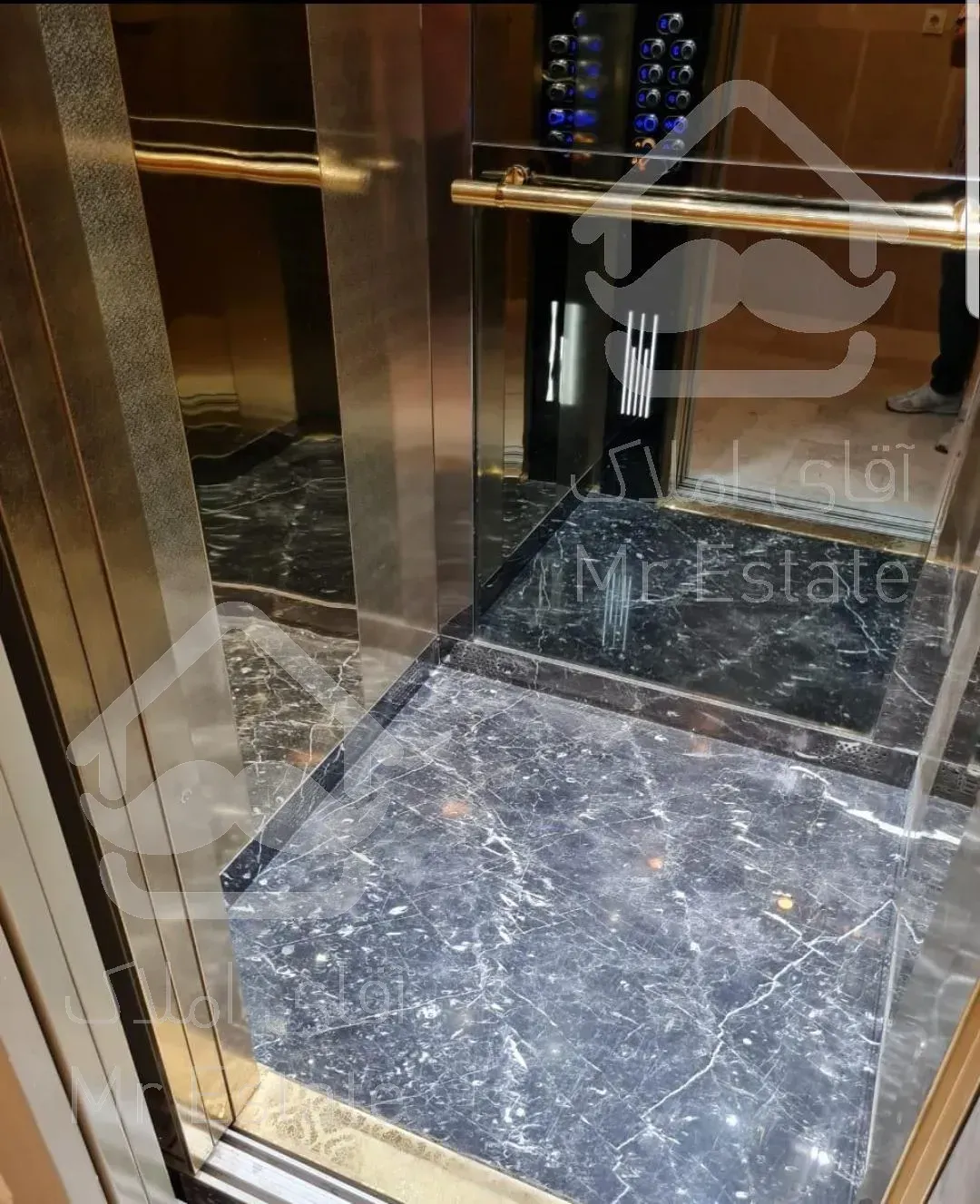 فروش ملک نوساز سه طبقه تک واحدی بصورت یکجا در زیبادشت دهکده المپیک