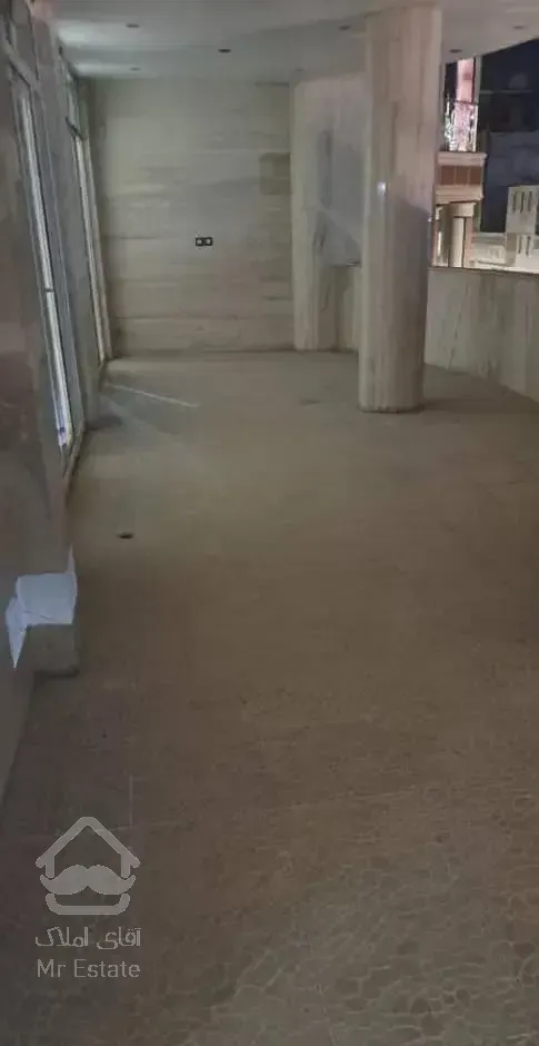 آپارتمان طبقه اول ۳۰۰متر ،دو‌خواب /محدوده رجا