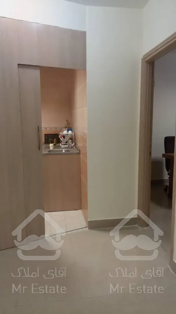 اجاره دفتر اداری مبله 50 متری